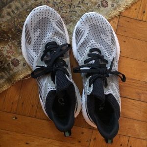 Adidas Sneakers 👟